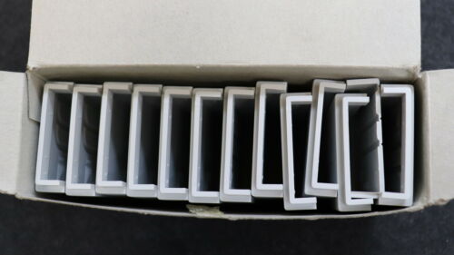 RITTAL 13 Stück Stirn-/Fussplatten für SV3428 und SV3430