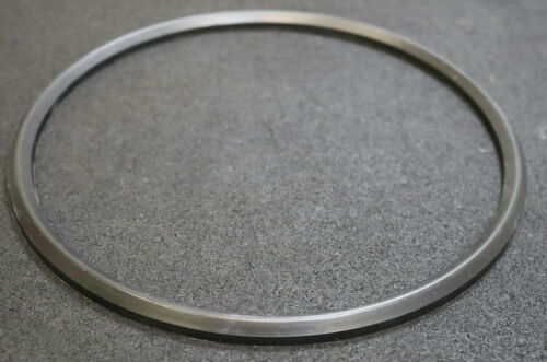 BUTZ & NEUMAIER AUFZUG Manschette komplett für Aufzug Nr.122 Fab.Nr. 92-371