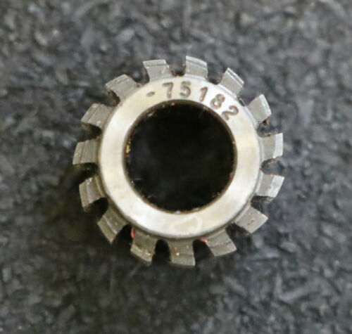 MIKRON Wälzfräser No. 75182 - Ø16x10xØ8mm 1gg. Rechts 15 Spanuten