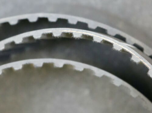 BANDO SYNCHRONOUS Zahnriemen Timing belt 605L Länge 1536,7mm Breite 43,5mm