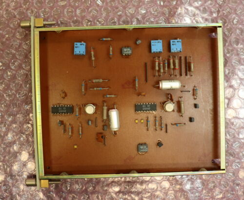 VEB NUMERIK Einschubkassette 1046.01 1046.01 mit Platine EAW 919046 [3] RFT40141