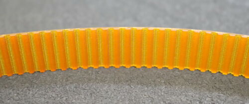 MEGADYNE Zahnriemen Timing belt T 5 verschweißt Länge 700mm Breite 20mm