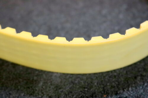 Zahnriemen T 10 geschlossen gefertigt Länge ca. 2520mm Breite 25mm - unbenutzt