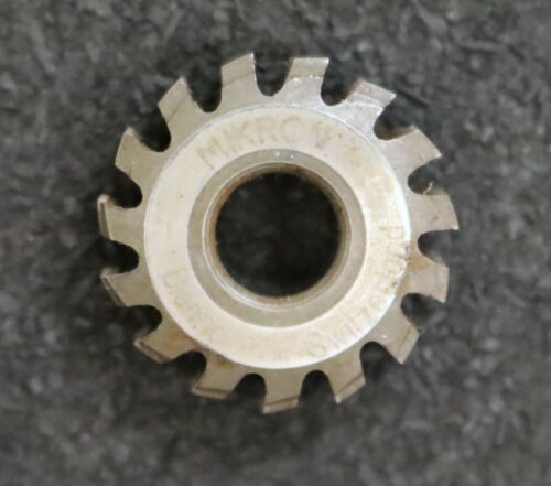 MIKRON Wälzfräser No. 30687 - Ø24x8xØ8mm 1gg. Rechts 15 Spanuten