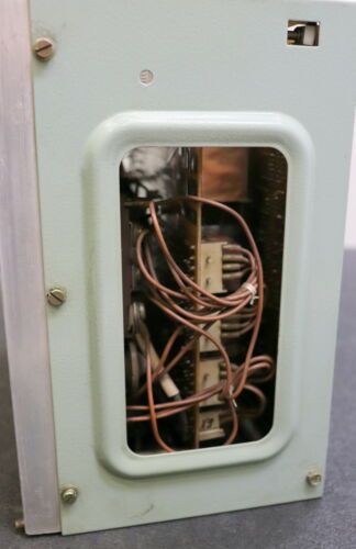 VEB NUMERIK Steuergerät TDR 700 - 110 Antriebs-Steller 280 x 250 x 160 mm 7,8kg