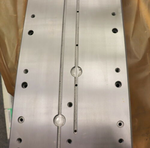 JUNKER Führungsschiene Art.-Nr. 0.17202 0902206 Abmessungen 114x22x7,5cm