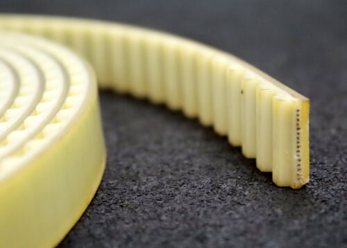 Zahnriemen T 10 beschichtet mit PU 60 2mm offen Stahl Länge ca. 7m Breite 20mm