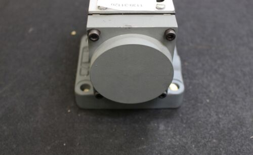 MANNESMANN REXROTH 4-Wegeventil 4WMR10Y1.2/S070 mit G67/1 für Schleusen