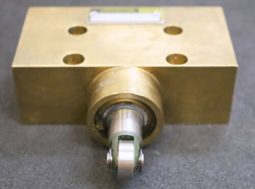 PARKER Hydraulik-Wegeventil mit Rollenstößel Typ 9D 600-5270 Best.Nr. 750128998