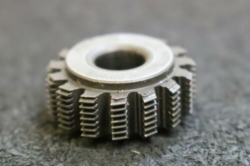 MIKRON Vollstahl-Wälzfräser No. 44069 m= 0,305 D20,3 Z64 ho= 0,93 - Ø24x10xØ8mm