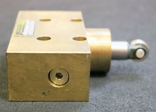 PARKER Hydraulik-Wegeventil mit Rollenstößel Typ 9D 600-5270 Best.Nr. 750128998