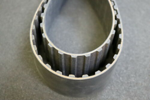 BANDO SYNCHRONOUS Zahnriemen Timing belt 560H Länge 1422,4mm Breite 50,8mm