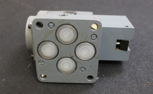 MANNESMANN REXROTH 4-Wegeventil 4WMR10Y1.2/S070 mit G67/1 für Schleusen