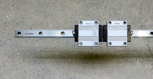 THK Rollenschienenführung 3100mm HSR30A2SS+3100L No. FFD123212 + 2 Führungswagen