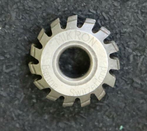 MIKRON Wälzfräser No. 69538 - Ø24x8xØ8mm 1gg. Rechts 15 Spanuten