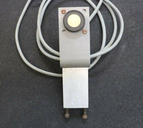 ORTLINGHAUS Näherungsschalter Art.Nr. 1-087-670-01-000 mit Halter Kabellänge 2m