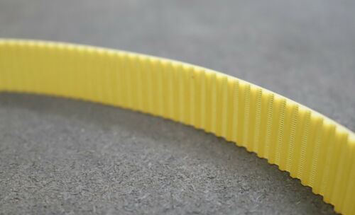 MEGADYNE Zahnriemen Timing belt T 5 verschweißt Länge 780mm Breite 23mm