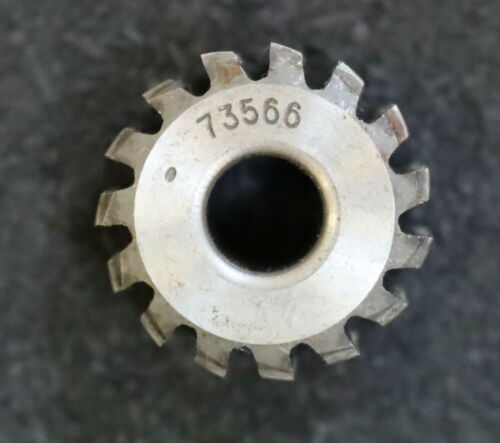 MIKRON Wälzfräser No. 73566 - Ø24x15xØ8mm 1gg. Rechts 15 Spanuten