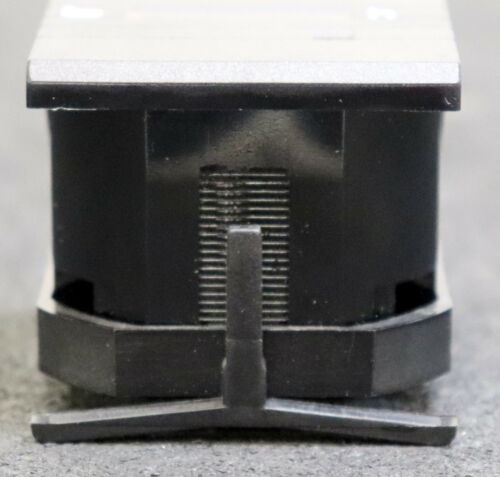 BAUSER Betriebsstundenzähler Typ 630.2 7-stellig 240VDC unbenutzt