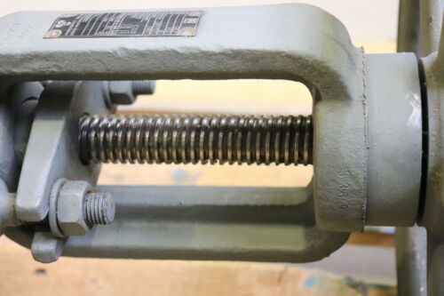 VAG SP+S Absperrschieber SKP DN150 PN16 Gehäuse-Material C22.8 mit Handrad BJ´92