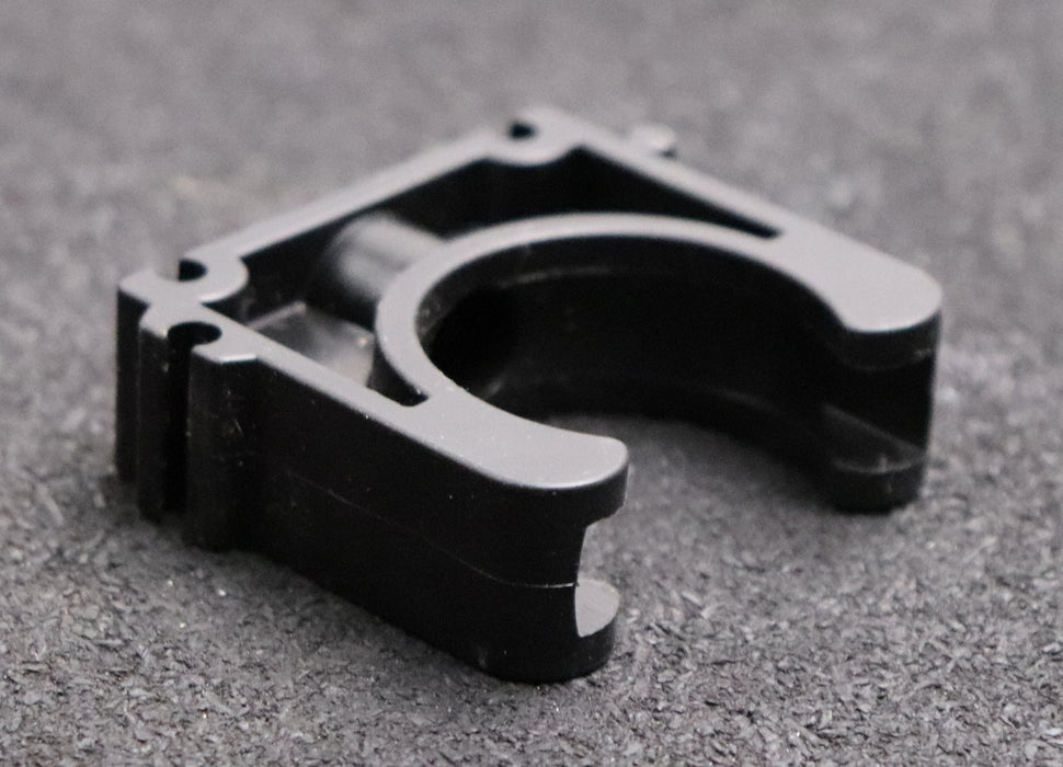 REHAU 30x Rohrklemme Art.Nr. 12436531001 32mm unbenutzt