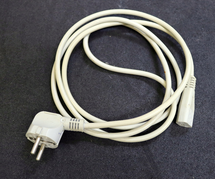 SUPREM Equalizer STRINGS 200 Anschluss 220V gebraucht 1 Gummifuss fehlt