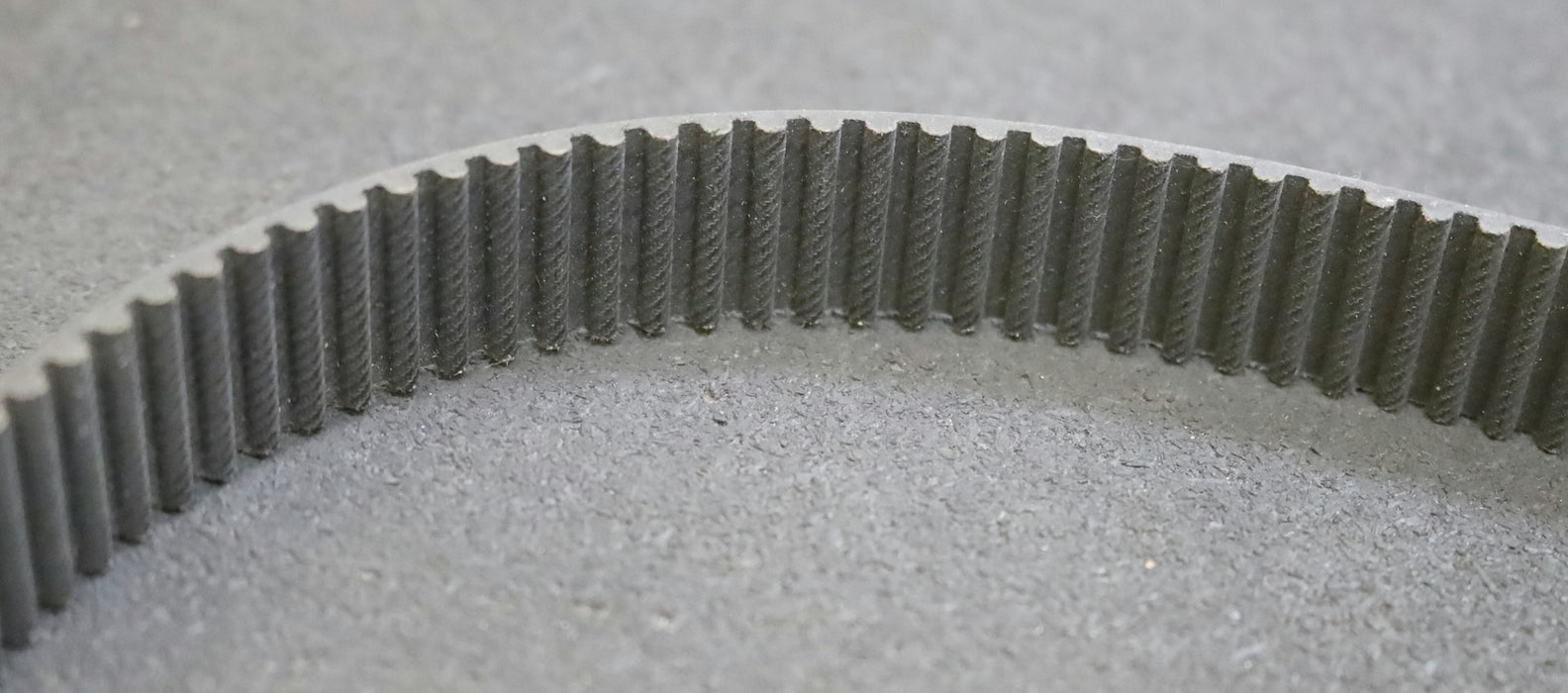 OPTIBELT Zahnriemen Timing belt 5M Länge 645mm Breite 20mm - unbenutzt