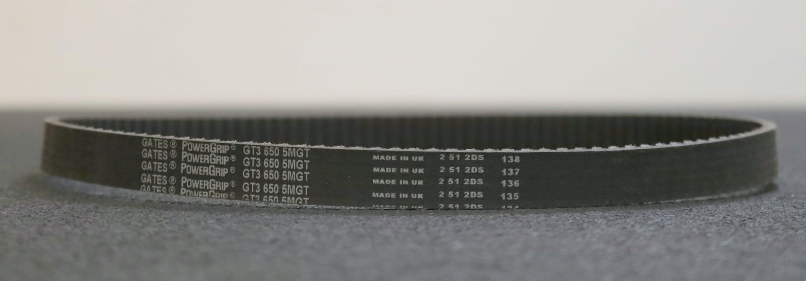 GATES POWERGRIP Zahnriemen Timing belt 5MGT Länge 650mm Breite 15mm - unbenutzt