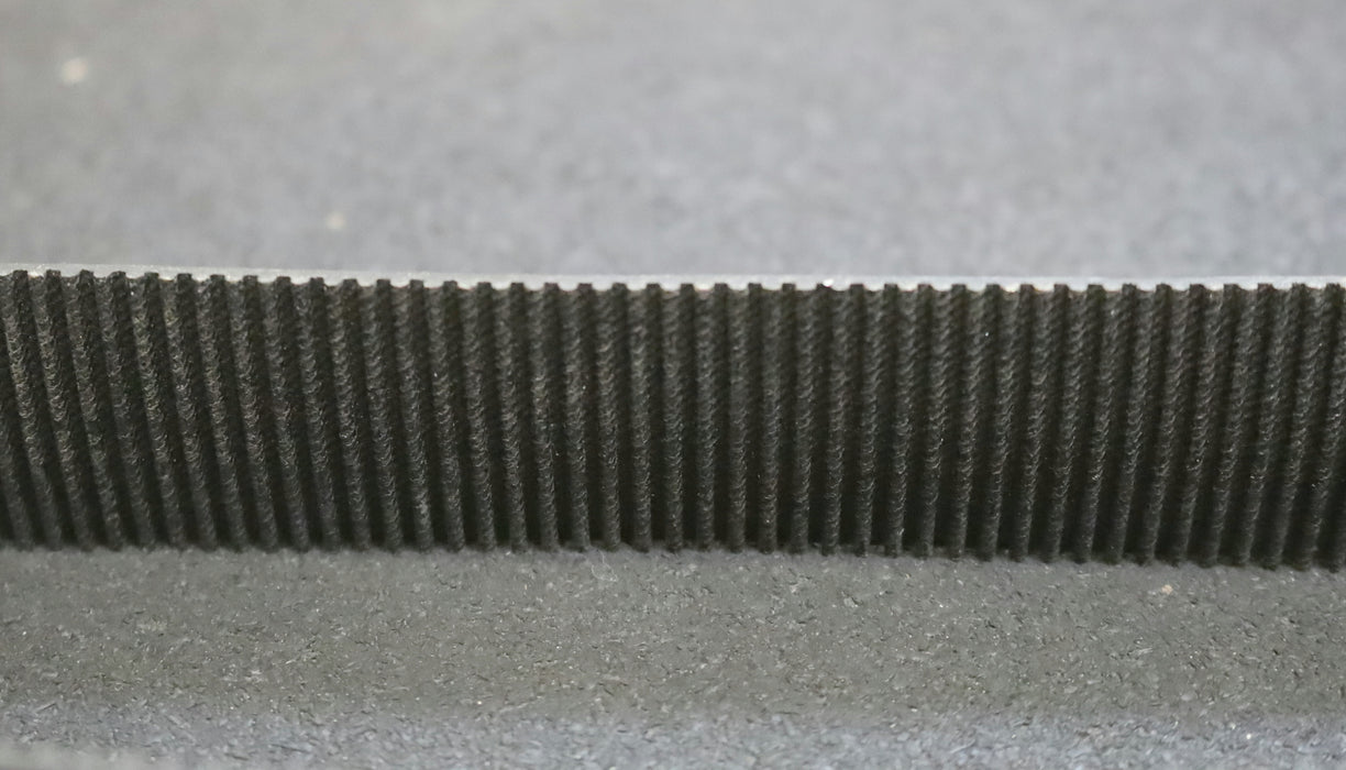 GATES POWERGRIP Zahnriemen Timing belt 3M Länge 720mm Breite 32mm unbenutzt