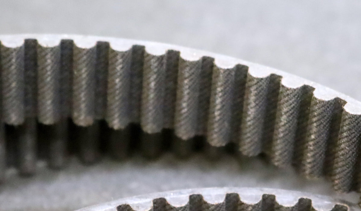 CONTITECH Zahnriemen Timing belt 8M Länge 1520mm Breite 20mm - unbenutzt