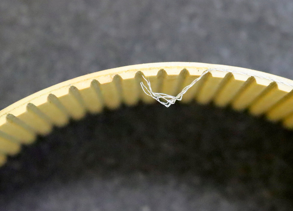 MEGADYNE Zahnriemen Timing belt AT5 Länge 450mm Breite 55,5mm - unbenutzt