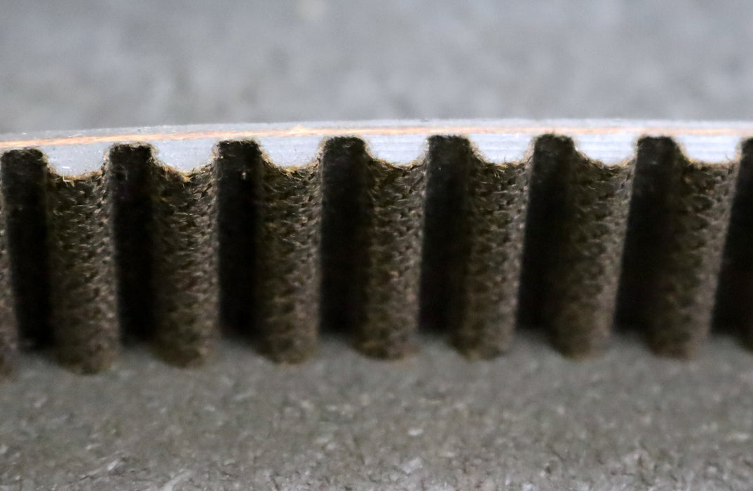 CONTITECH Zahnriemen Timing belt 8M Länge 1360mm Breite 20mm - unbenutzt