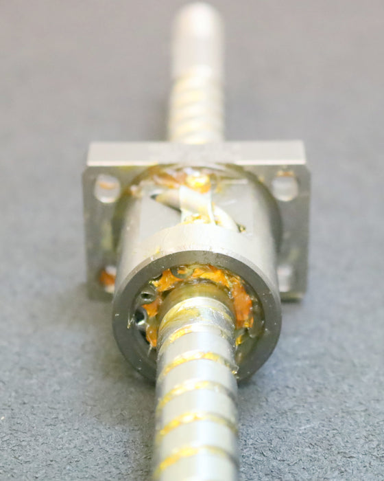 KURODA / JAPAN Kugelrollspindel mit einer Mutter No. GG1510AS-BALR-0600A