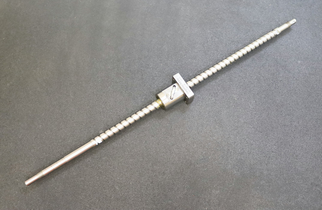 KURODA / JAPAN Kugelrollspindel mit einer Mutter No. GG1510AS-BALR-0571x0389-C5F