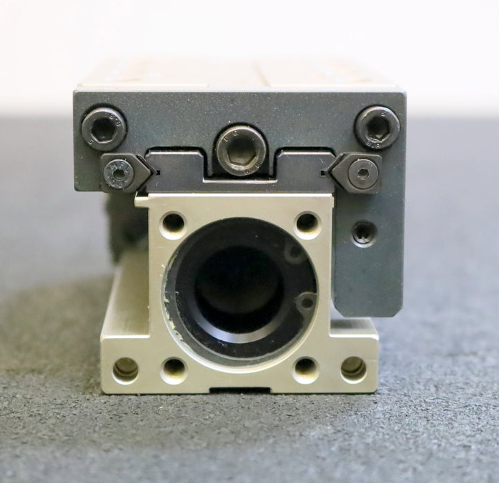 SCHUNK Kompaktschlitten CLM 100-H025 Id 314041 Hub 25mm Abmaße 129x65x60mm