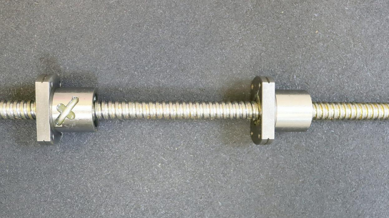 KURODA / JAPAN Kugelrollspindel mit 2x Mutter No. GW1505DS-HULR-1200A-2NUT