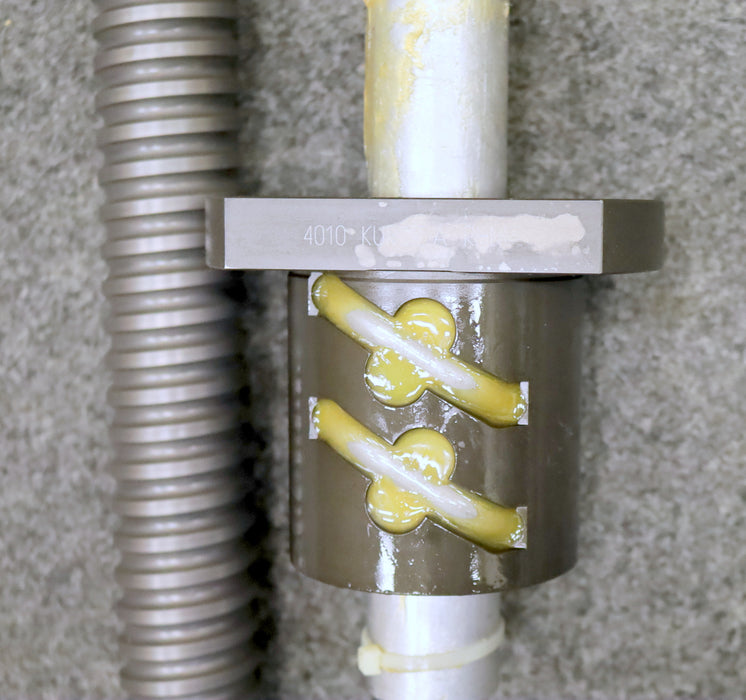 KURODA / JAPAN Kugelrollspindel mit 2x Mutter No. GY4010ES-HUBR-2000A-2NUT 1-gg.