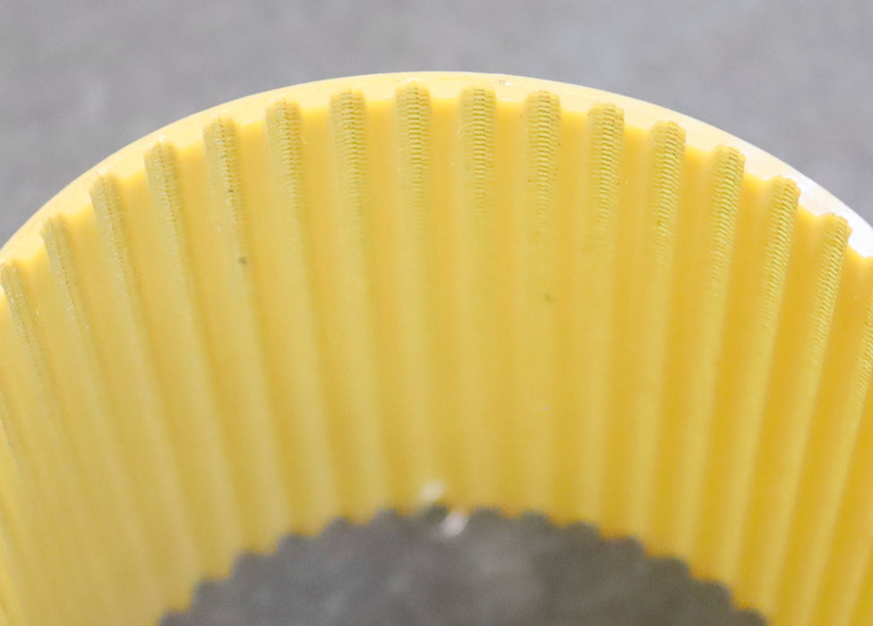 MEGADYNE Zahnriemen Timing belt T5 verschweißt L: 220mm B: 73mm unbenutzt