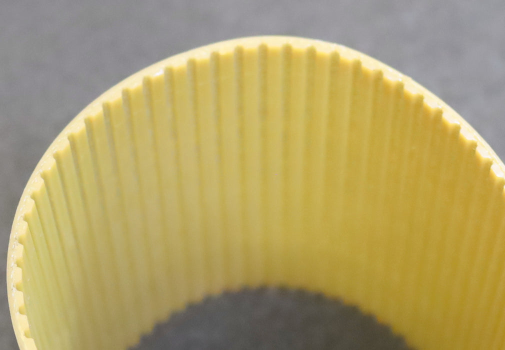 MEGADYNE Zahnriemen Timing belt AT5 verschweißt L: 300mm B: 96mm unbenutzt