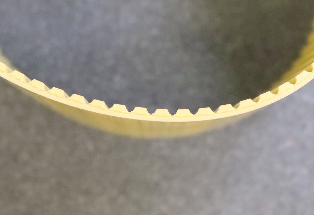 MEGADYNE Zahnriemen Timing belt AT5 verschweißt L: 330mm B: 65mm unbenutzt