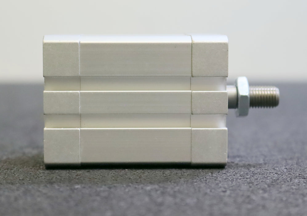 FESTO Kompaktzylinder Compact cylinder ADN-40-30-A-P-A Nr. 536294 D608 Hub 30mm