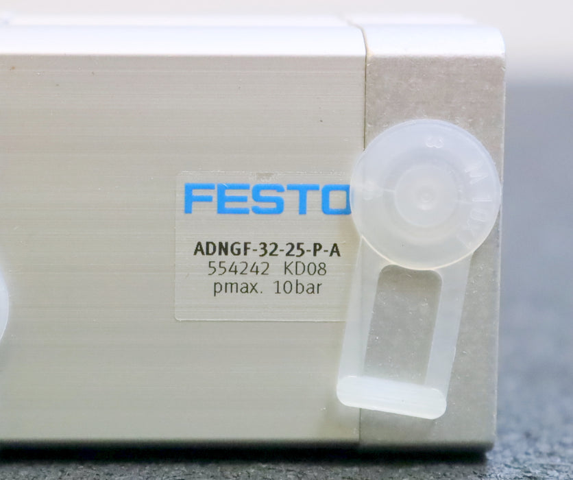 FESTO Kompaktzylinder Compact cylinder ADNGF-32-25-P-A Nr. 554242 KD08 Hub 25mm