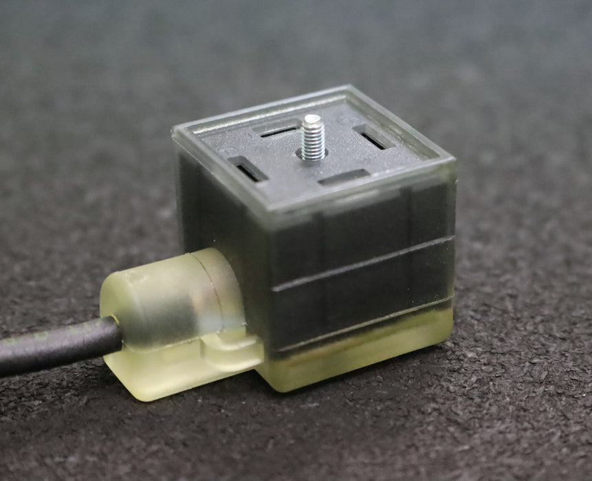 LUMBERG AUTOMATION 2x Verbindungsleitung RST 5-3-VAD 1A-1-3-226/0,6 M 3-polig