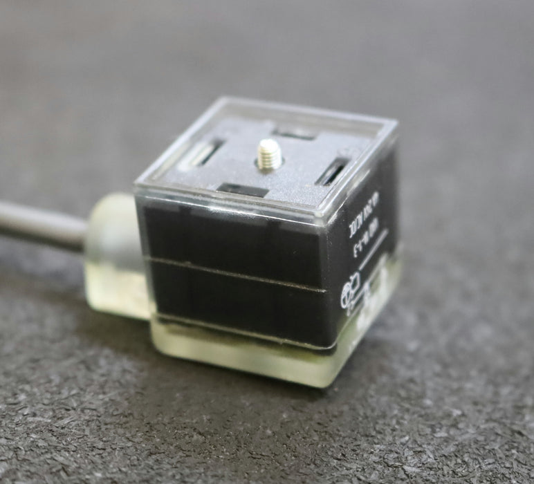 LUMBERG AUTOMATION 2x Verbindungsleitung RST 5-3-VAD 1A-1-3-226/0,3 M 3-polig