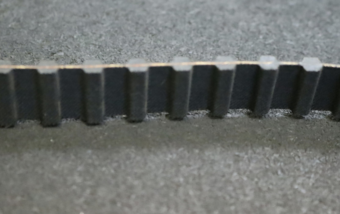 Bild des Artikels BANDO-Zahnriemen-Timing-belt-800DH-Länge-2032mm-Breite-19,05mm-unbenutzt