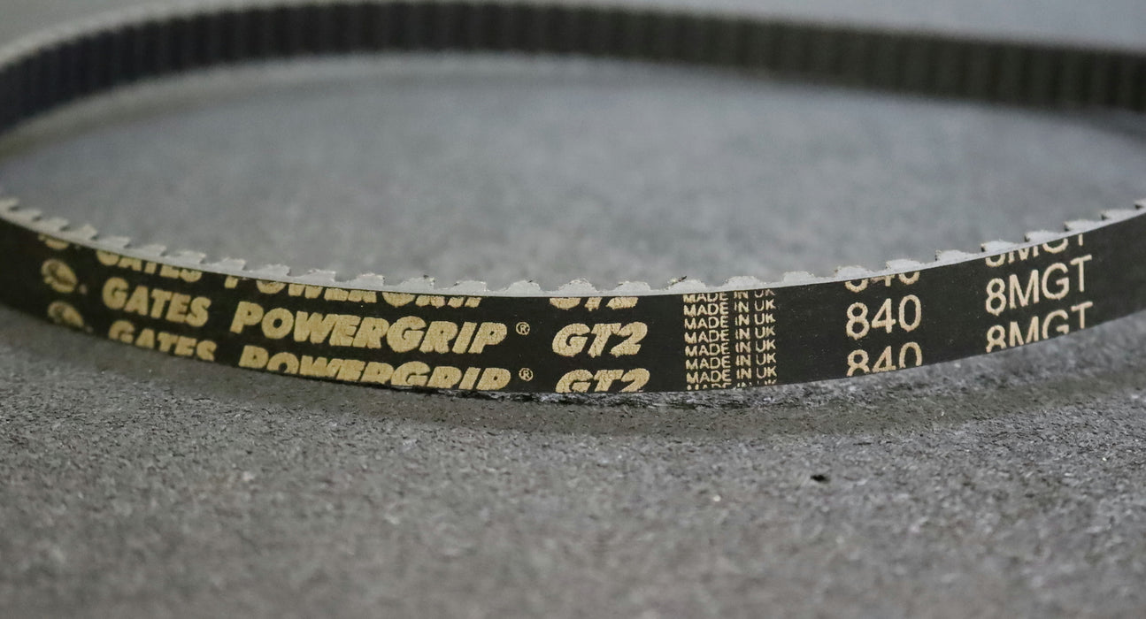 Bild des Artikels GATES-POWERGRIP-GT2-Zahnriemen-Timing-belt-8MGT-Breite-15mm-Länge-840mm