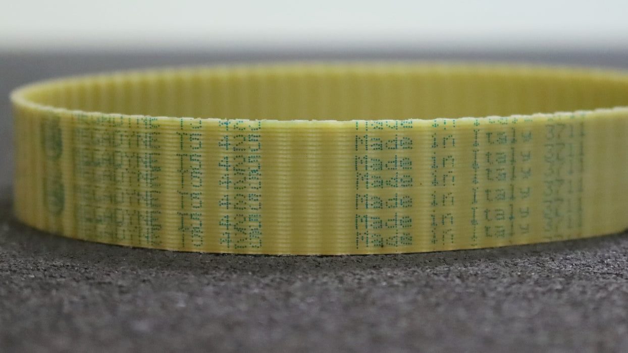 Bild des Artikels MEGADYNE-Zahnriemen-Timing-belt-T5-Breite-22mm-Länge-425mm-unbenutzt