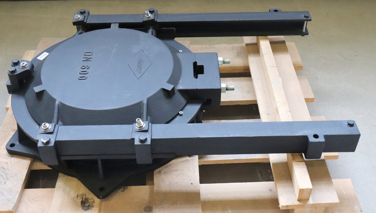 KÖSTER Absenkschieber DN600 Flansch mit 6 Bohrlöchern Ø 20mm auf 810mm Abstand