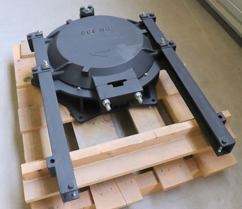 KÖSTER Absenkschieber DN600 Flansch mit 6 Bohrlöchern Ø 20mm auf 810mm Abstand