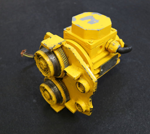 Bild des Artikels MMOTORS-JSC-ETROPOLE-Verfahrmotor-Type-MA-56-A-6T-3phase-380-400/220-230V-50Hz